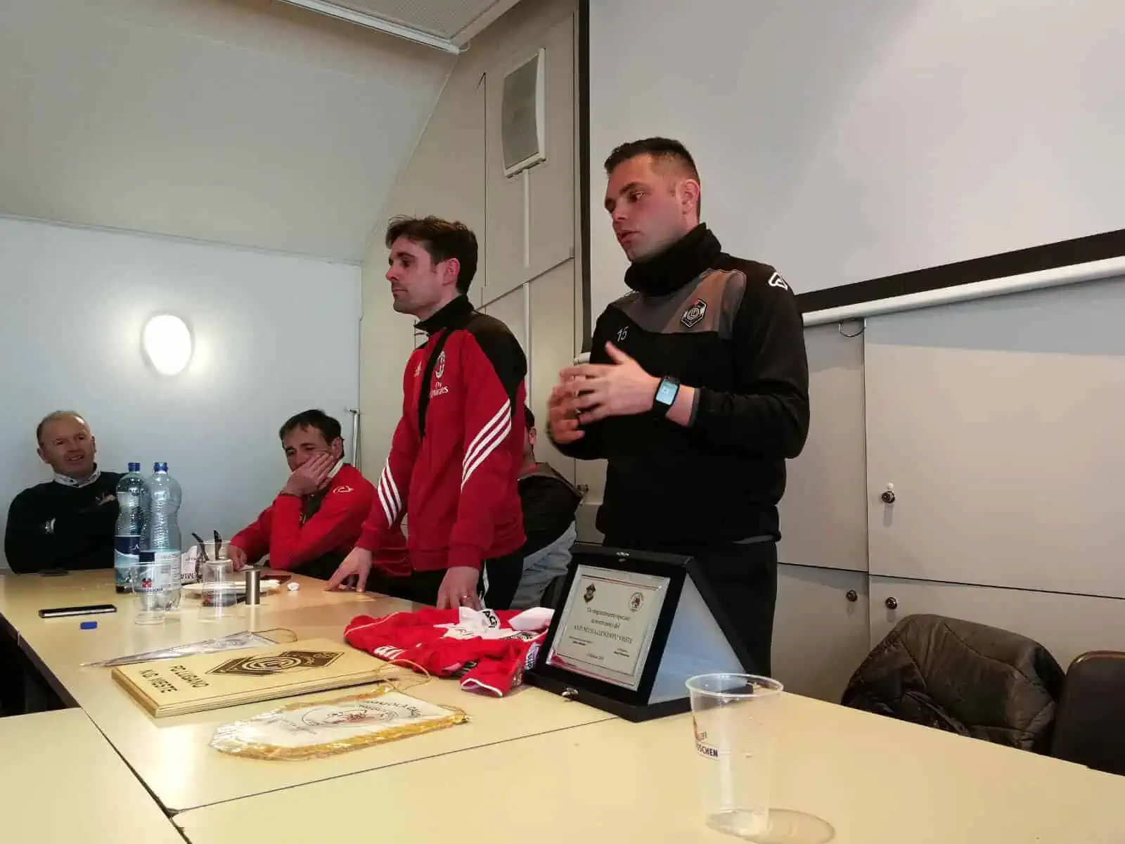 Scuola Calcio Milan Vieste ospite di FC Lugano Settore Giovanile