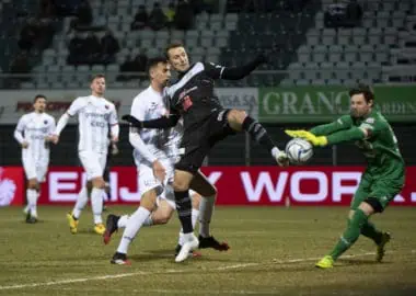 Lugano-Xamax 1-1 (1-1)