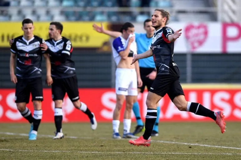 Lugano-Lucerna (1-1) 5