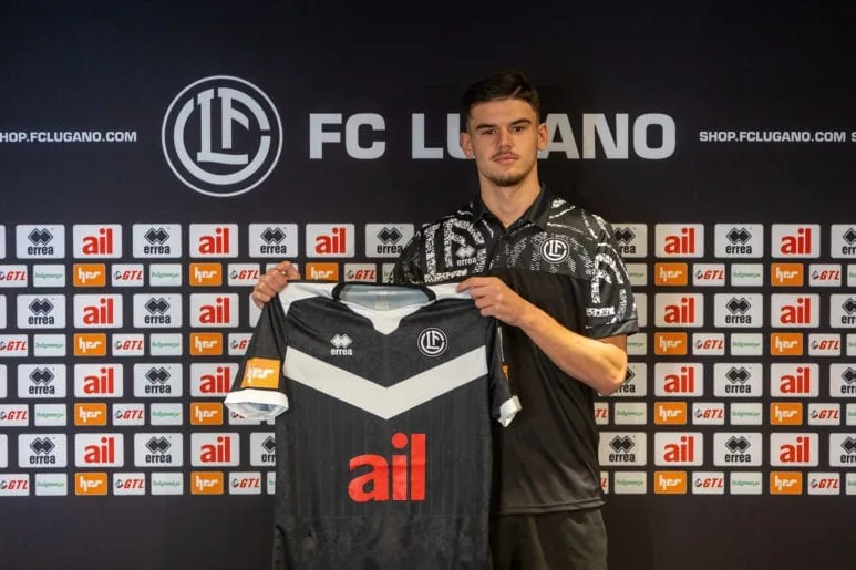 Albian Hajdari per la difesa dell'FC Lugano