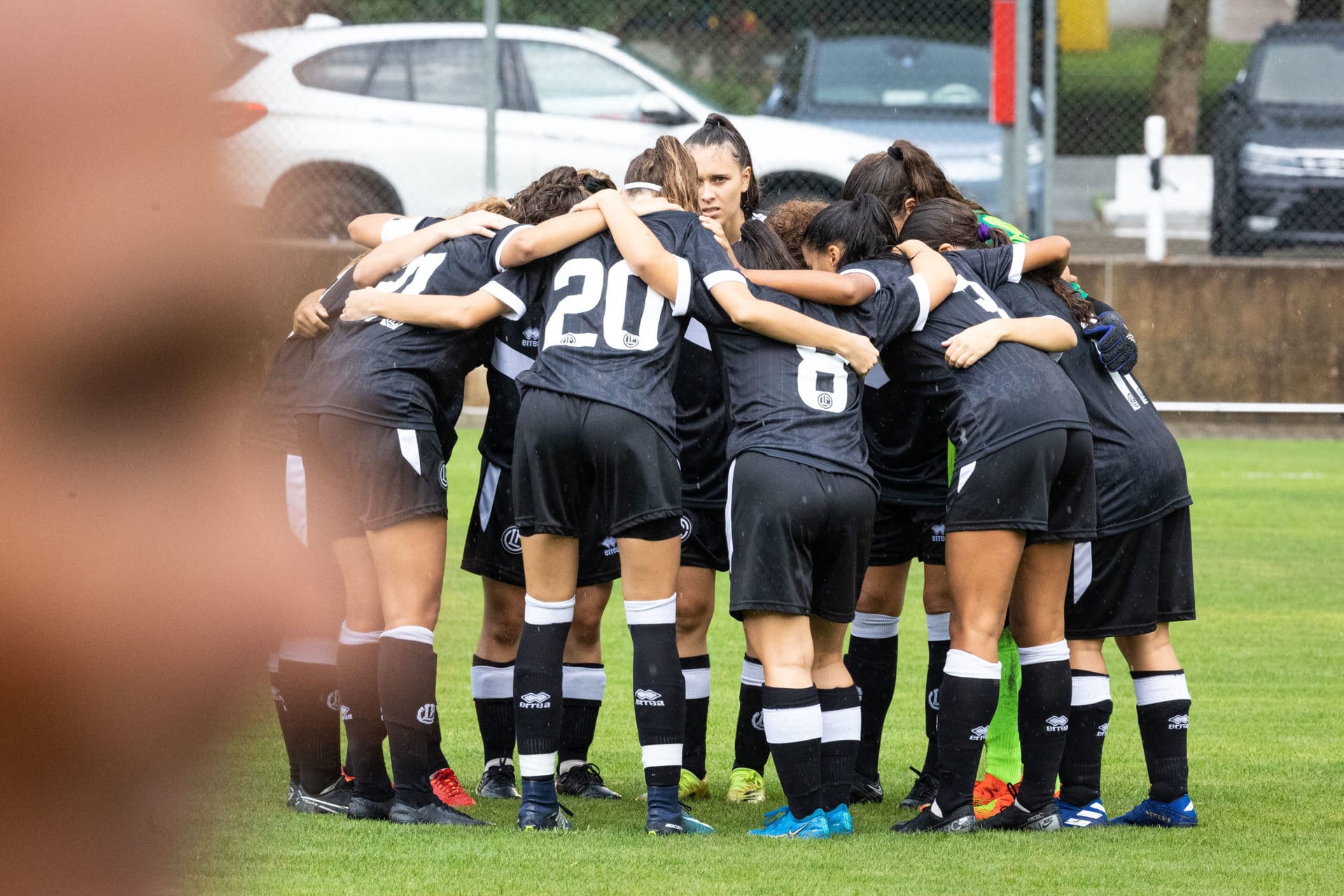 Calcio femminile: si riparte dalla LNB con ragazze della regione - FC Lugano