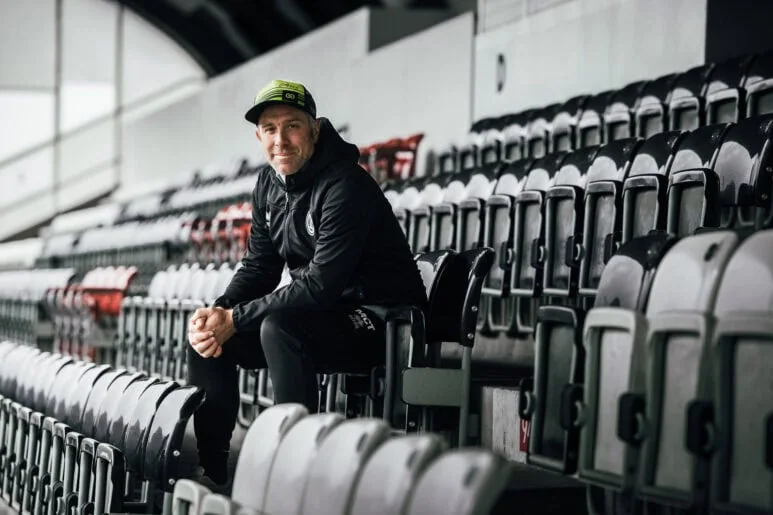 #greenmatch, all'asta anche il cappellino del mister