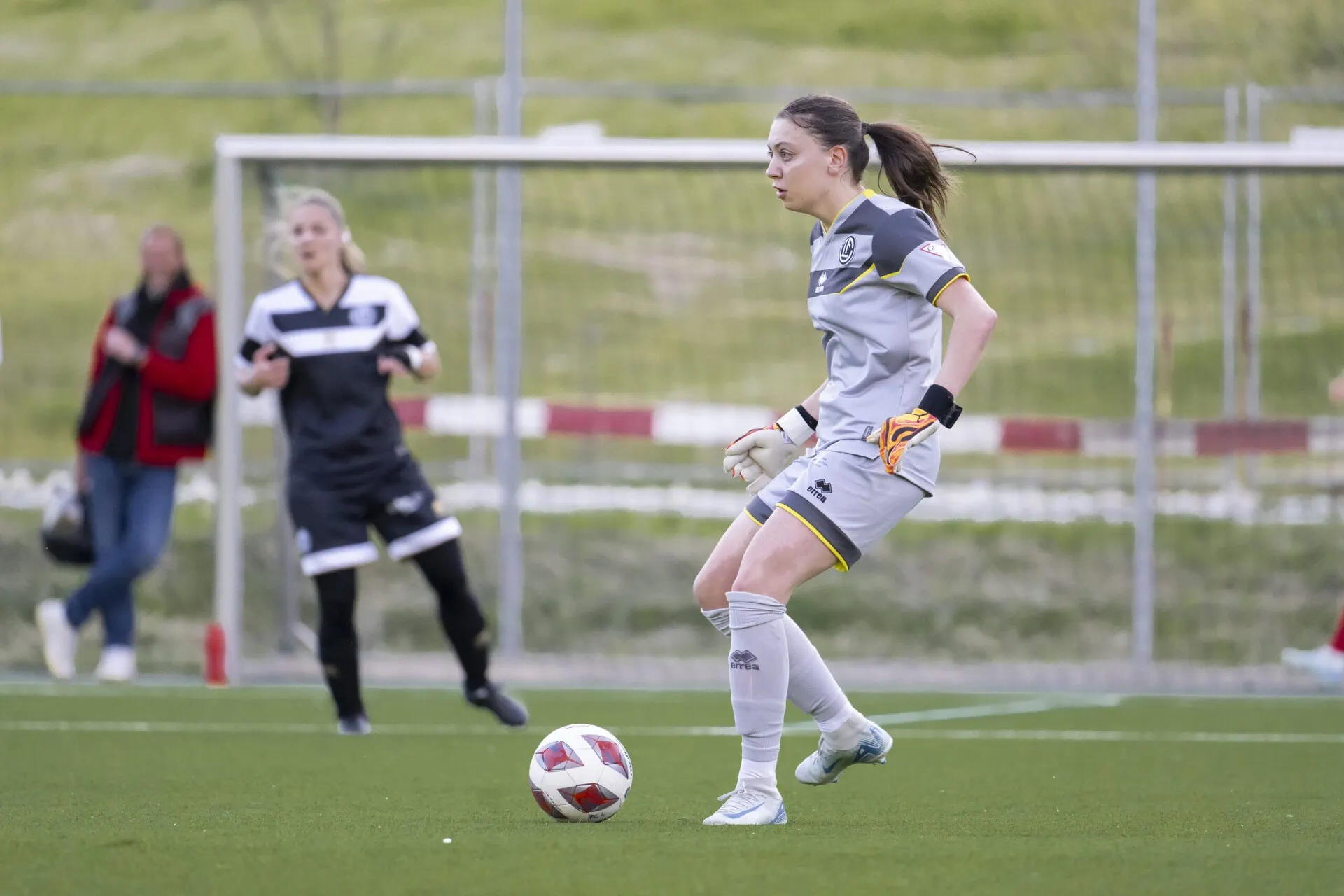 Equa divisione della posta in palio tra FC Lugano Femminile e Sion 2